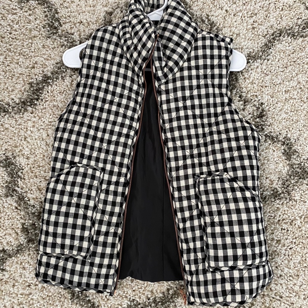 Black and white vest